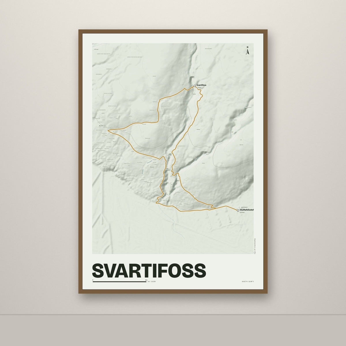 Svartifoss – Mosi, okkurgulur