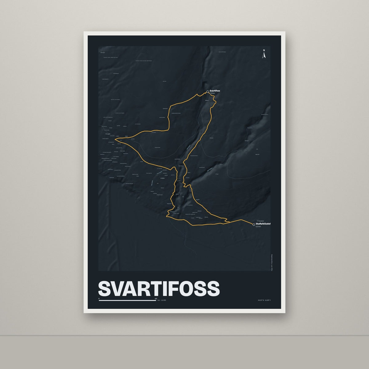 Svartifoss – Nótt, okkurgulur